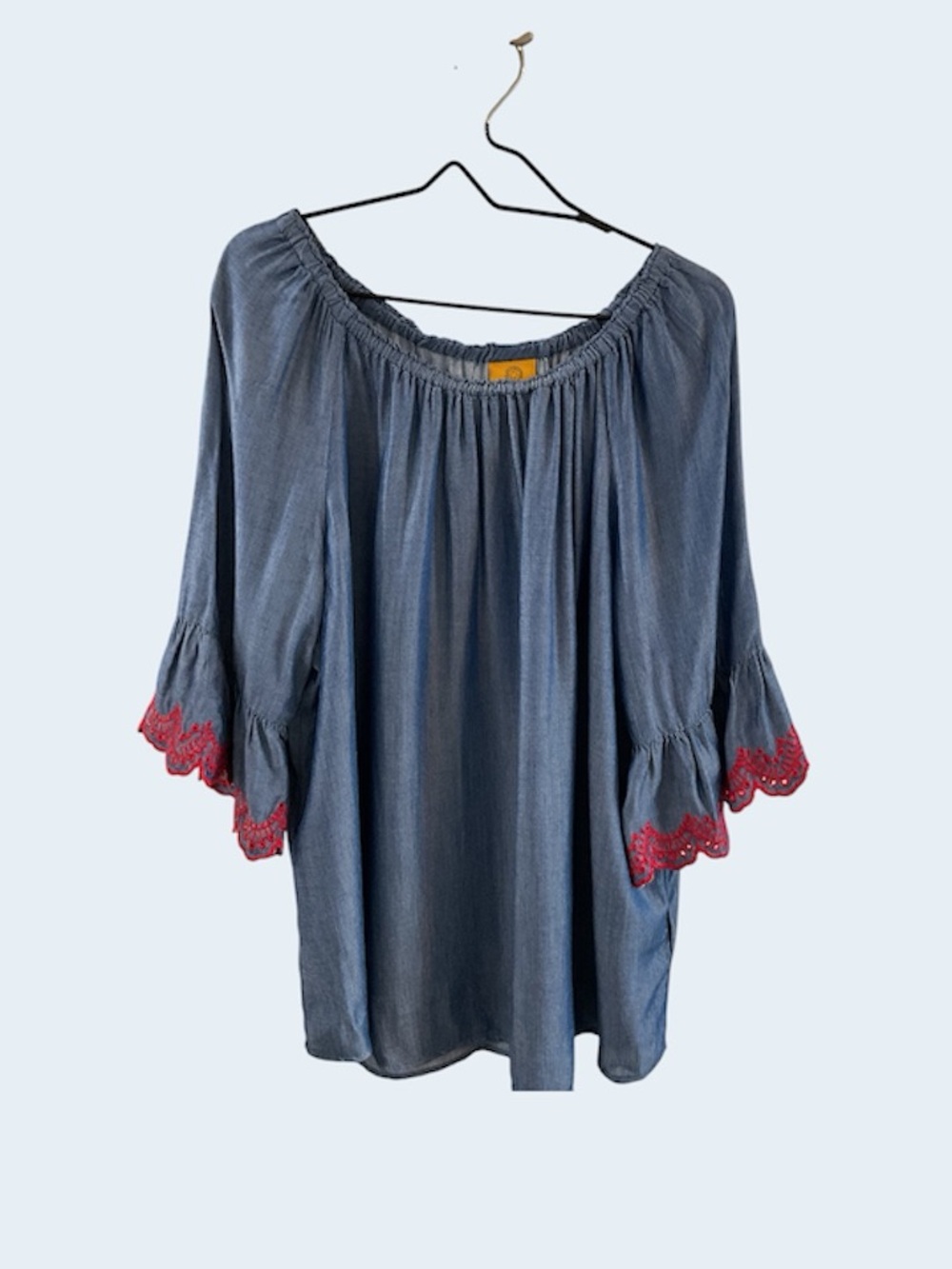 Ruby Rd. Blue Peasant Tunic with Red Scalloped Sleeve Trim